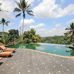 Tanah Merah Art By Agata Ubud